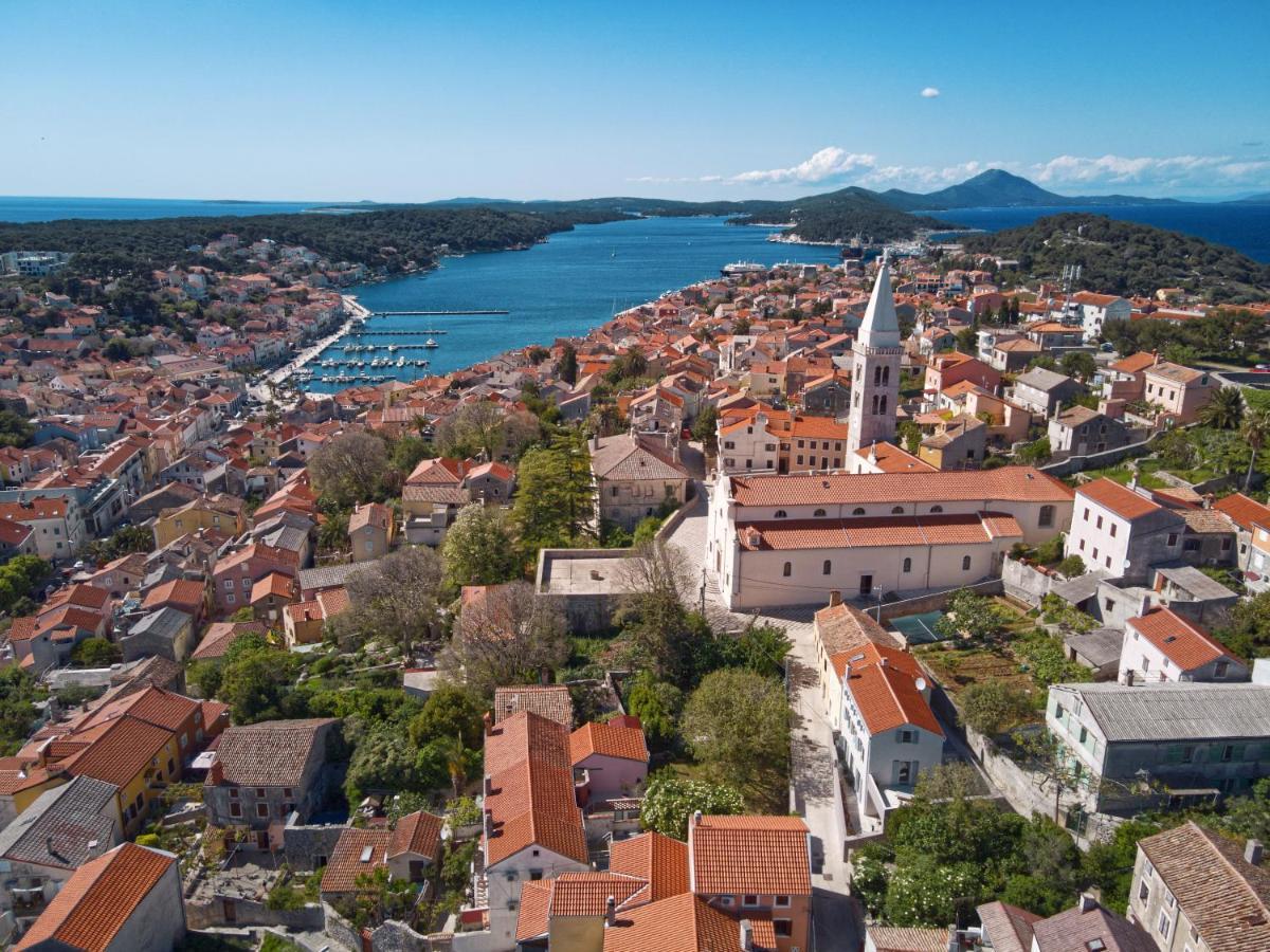 Casa Santa Maria, urban villa in Mali Losinj Bagian luar foto