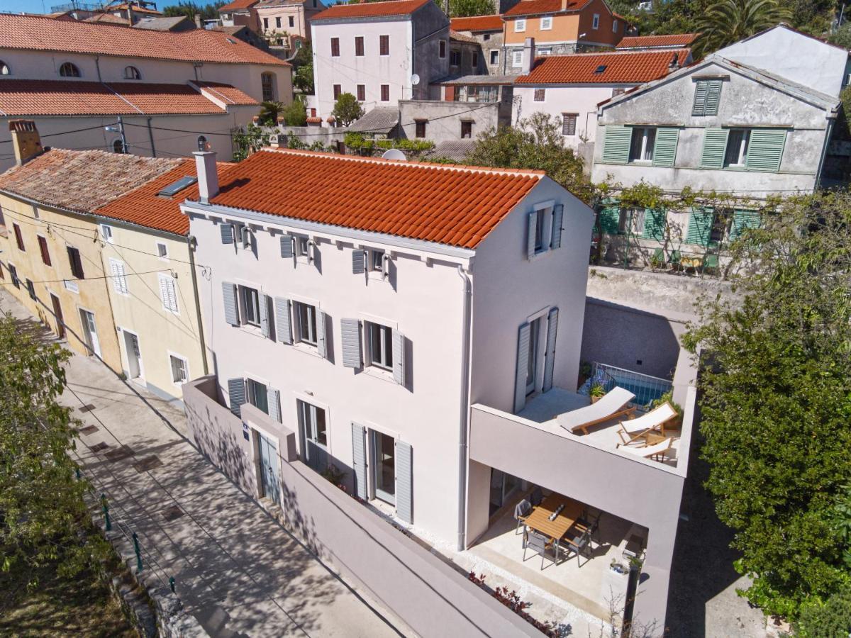 Casa Santa Maria, urban villa in Mali Losinj Bagian luar foto